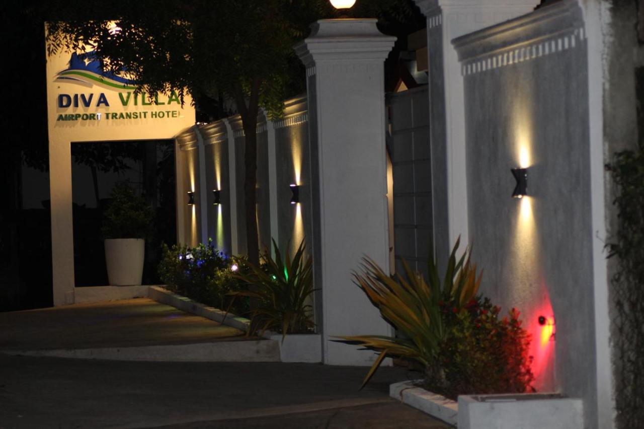 Diva Villa Airport Transit Hotel Katunayaka Exterior photo